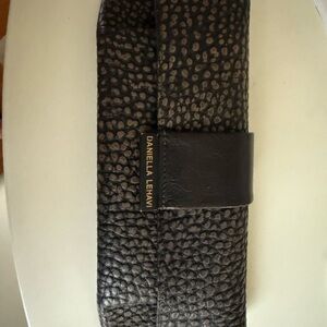 Daniella Lehavi Black 100% leather  textured glasses case